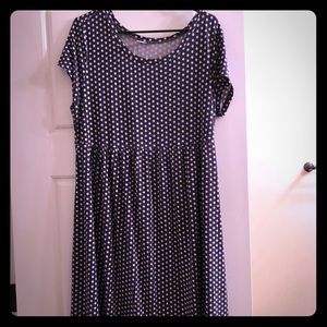 Old Navy maternity dress